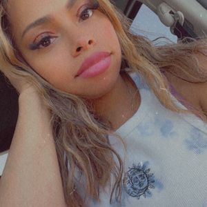 Meet your Posher, Ariel